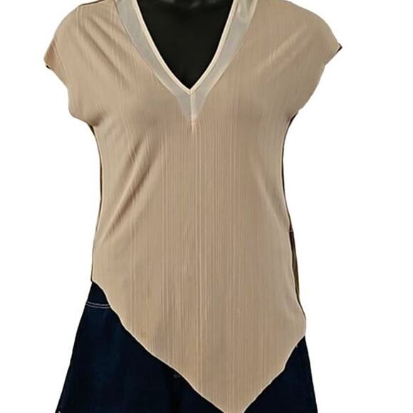 Pink Martini Asymmetrical Colorblock Short Sleeve Blouse - Size XS - NWT - Picture 2 of 7